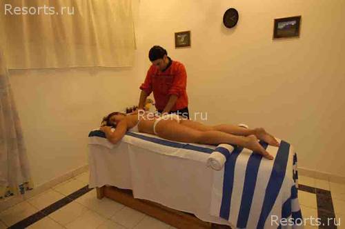 Desert Rose Resort 32